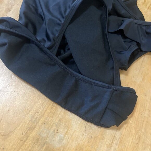 SUGAR COAST by Lolli Swim black Ruffle Scoop Back Swimsuit One Piece size M - Picture 6 of 9